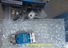 Súng phun sơn tự động Manoli Mini-20-03P kim béc 0.3mm