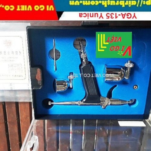 Bút vẽ mỹ thuật YGA-135 Yunica