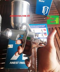Mã sản phẩm: W-200-152G Tên sản phẩm: Súng phun sơn Anest Iwata W-200-152G Hãng sản xuất: Anest Iwata Xuất xứ: Nhật Bản Kim béc: 1.5mm Cốc đựng sơn: 400ml bên hông phía trên, ren 3.8". Chuyên dùng cho sơn xe ô tô chuyên dụng, xe máy, sử dụng trong các xưởng gốm, sơn gỗ cao cấp, và nhiều công dụng khác. Tags: súng phun sơn, but ve my thuat, may nen khi mini, súng phun sơn, súng sơn anest iwata W-200-152G, W-200-152G paint spray gun