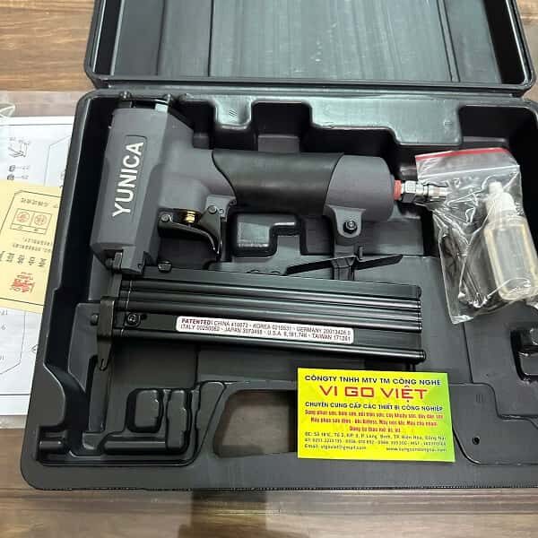 Máy bắn đinh Yunica YAT-630
