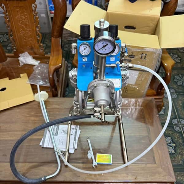 Máy bơm sơn Anest Iwata DPS-1201C