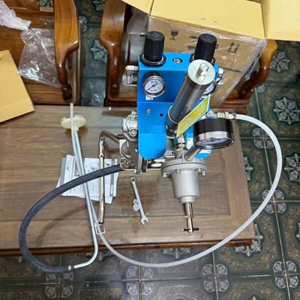 Máy bơm sơn Iwata DPS-1201C