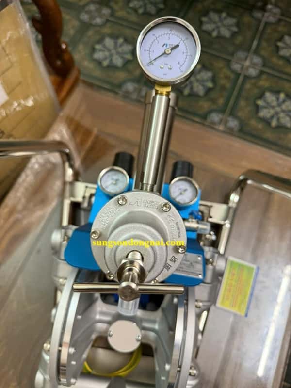 Điều chỉnh lưu lượng sơn Bơm sơn DPS-1201C-TE Anest Iwata