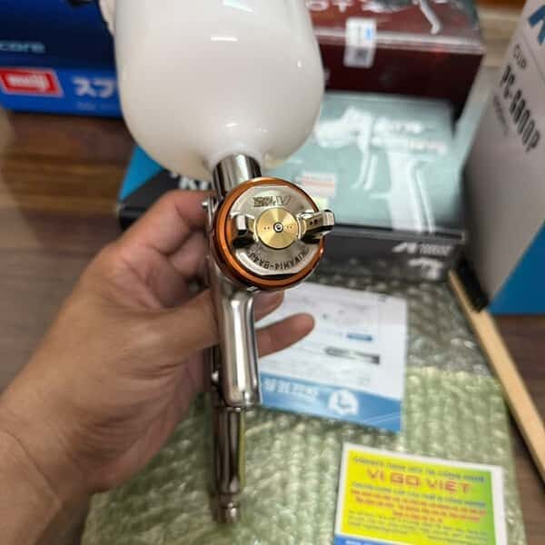 Súng phun sơn KIWAMI4-13BA4 Anest Iwata Nhật Bản