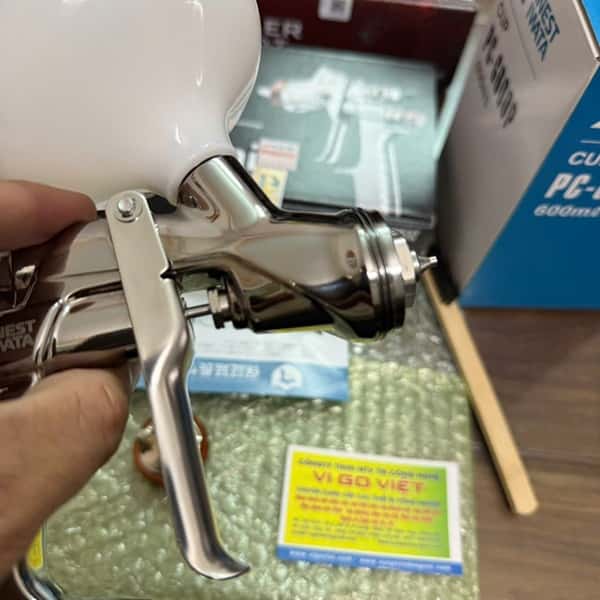 Súng phun sơn KIWAMI4-13BA4 Anest Iwata Nhật Bản 1.3mm chính hãng