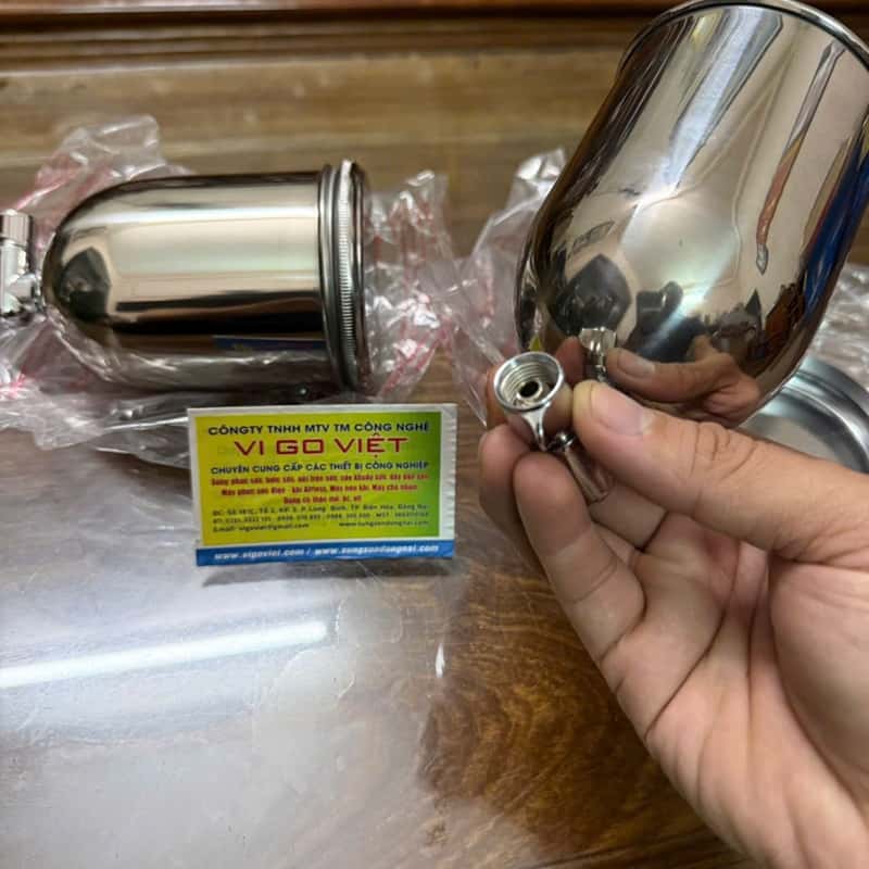 Cốc chứa sơn bằng inox