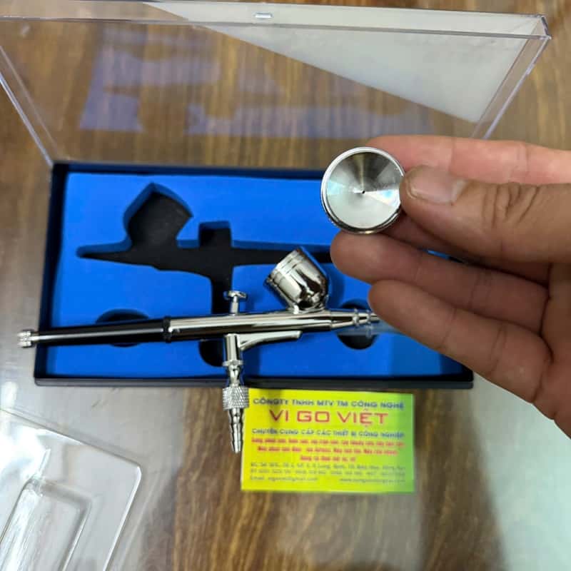 Bút vẽ mỹ thuật HD130 Royalmax