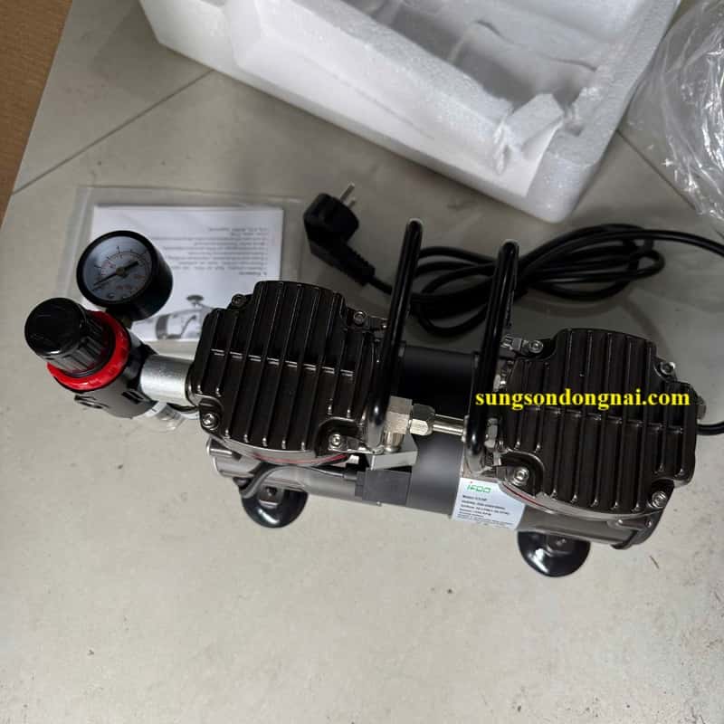 Máy nén khí TC-90B không dầu