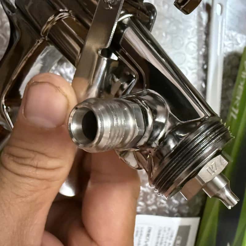 Súng phun sơn Wider1L Anest Iwata Nhật Bản