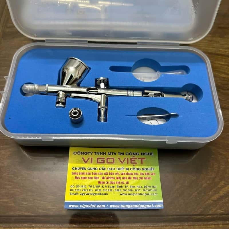 Bút vẽ mỹ thuật HD-180 nhỏ gọn hãng Royalmax Holder