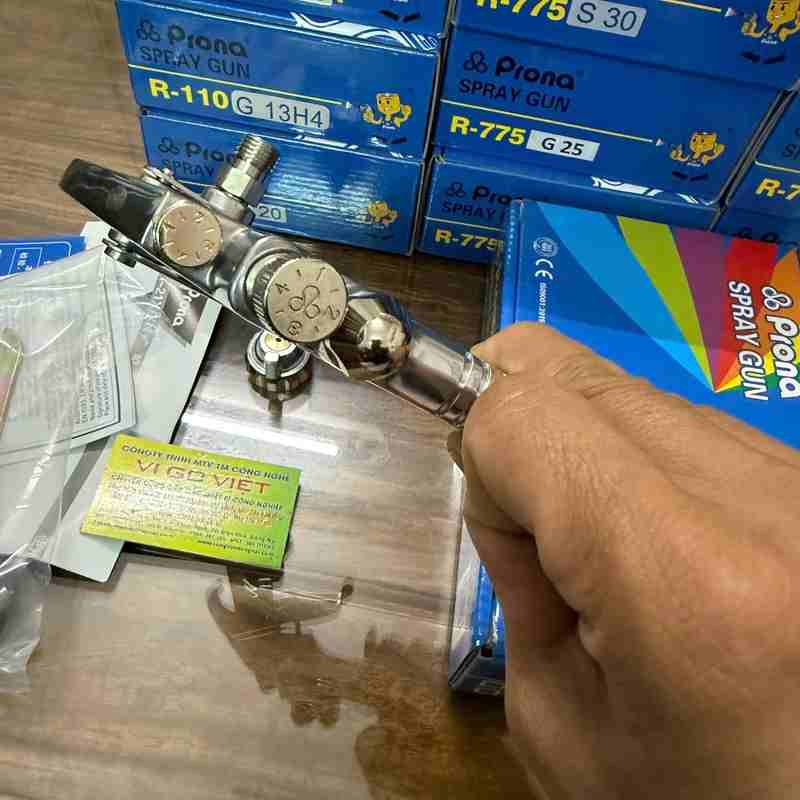 Dụng cụ phun sơn R-21X-G13