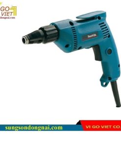 Máy vặn vít Makita 6821 570W